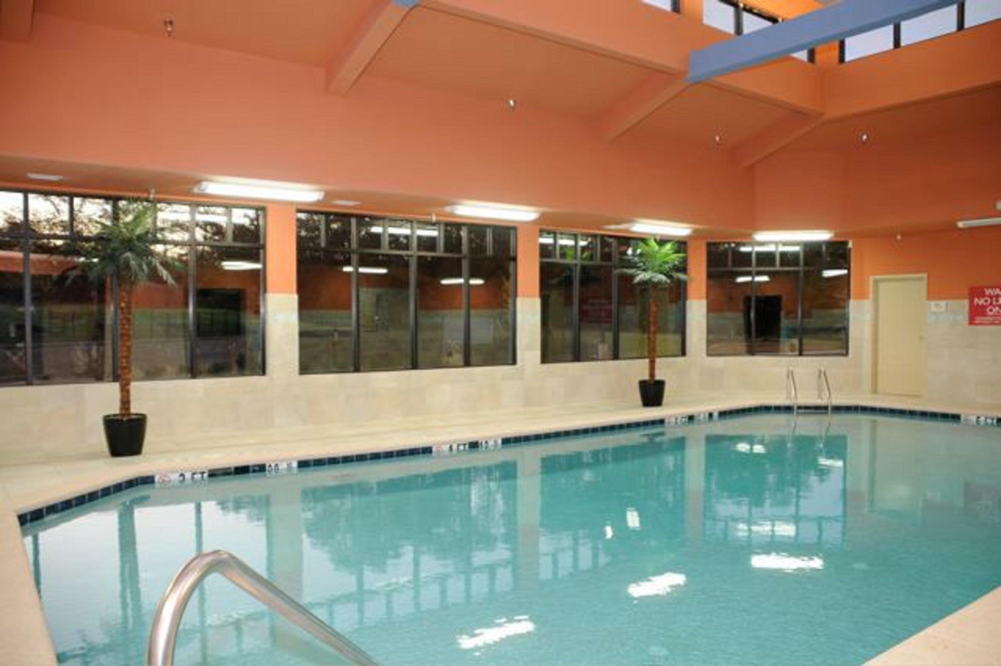 Holiday Inn Express Hotel & Suites Atlanta-Cumming By Ihg Buitenkant foto