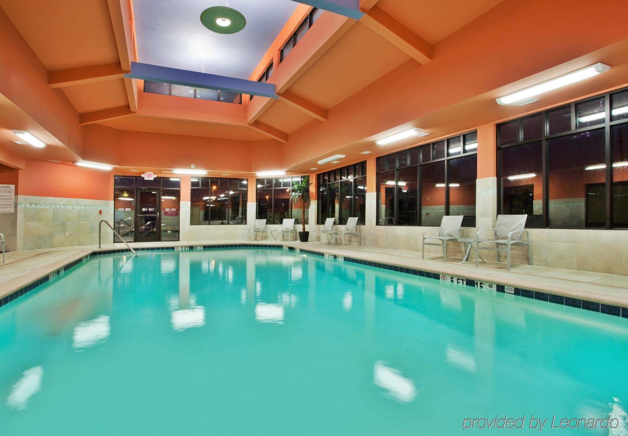 Holiday Inn Express Hotel & Suites Atlanta-Cumming By Ihg Buitenkant foto